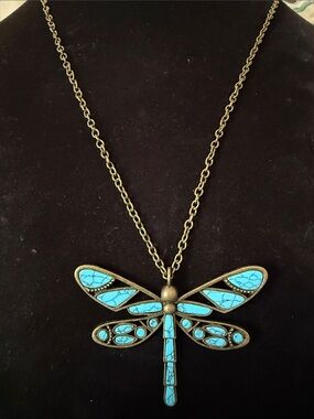 New Women’s Turquoise Dragonfly Pendant Necklace 16.5” & free earrings